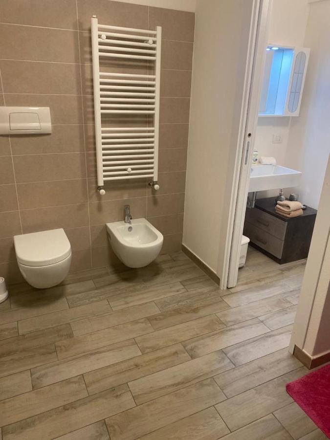 Senza Pensieri Residence Zero Carlo Urbino Crema Bagian luar foto