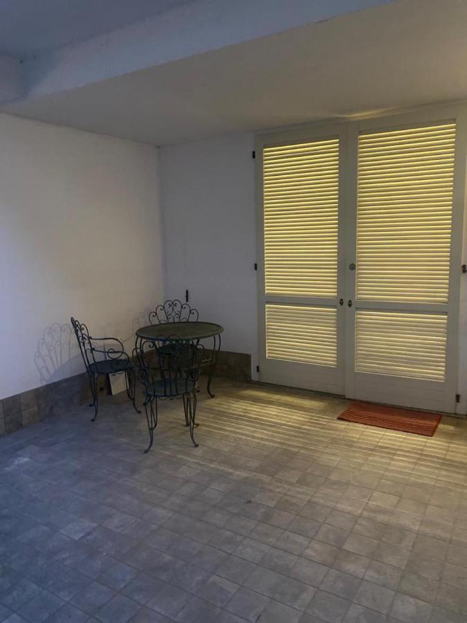 Senza Pensieri Residence Zero Carlo Urbino Crema Bagian luar foto